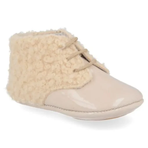 babyschoenen beige