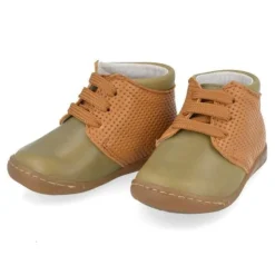 babyschoenen kaki