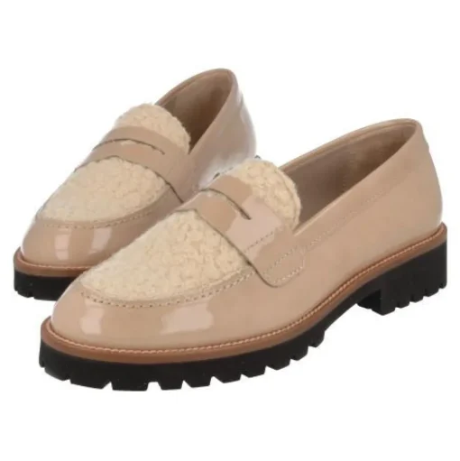 moccasin beige