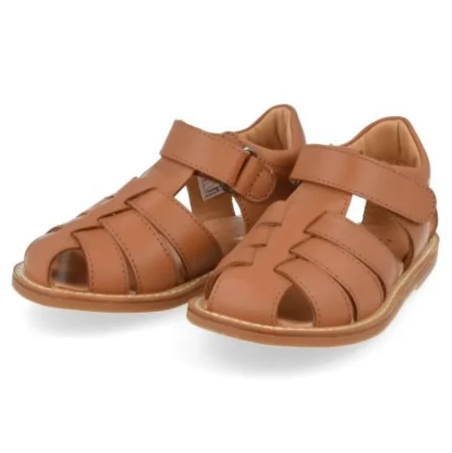 sandalen cognac