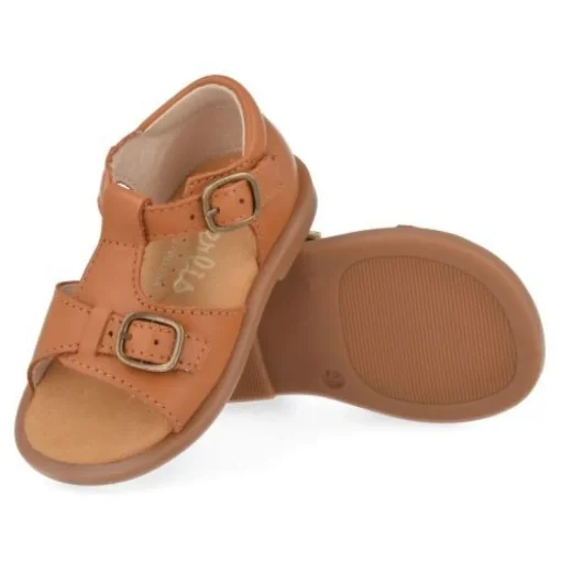 sandalen cognac