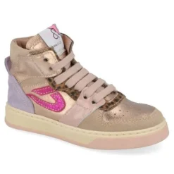 sneakers beige