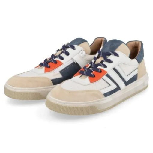 sneakers beige
