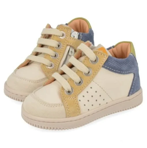 sneakers beige
