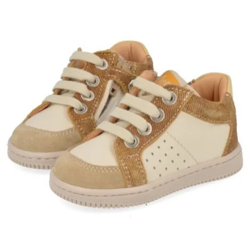sneakers beige