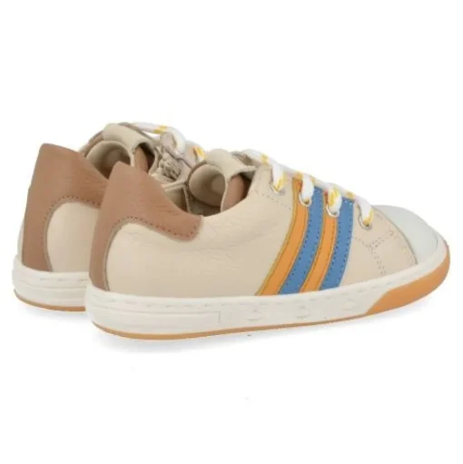 sneakers beige
