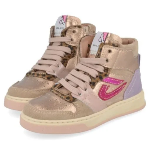 sneakers beige