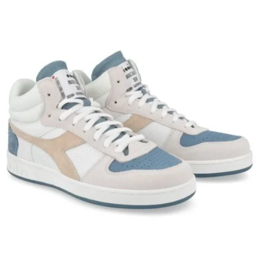 sneakers beige