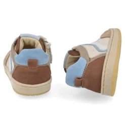 sneakers beige