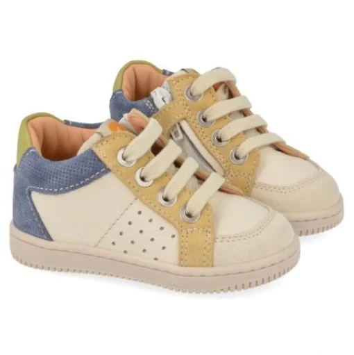 sneakers beige