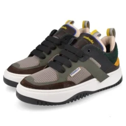 sneakers bruin
