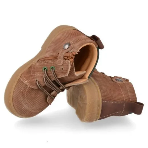 sneakers bruin