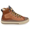sneakers cognac