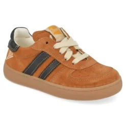 sneakers cognac