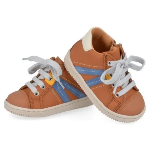 sneakers cognac