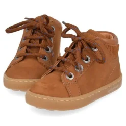 sneakers cognac