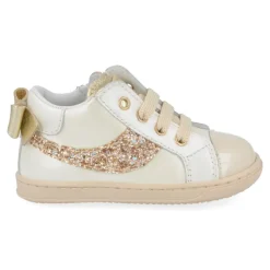 sneakers ecru
