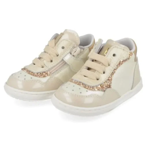 sneakers ecru