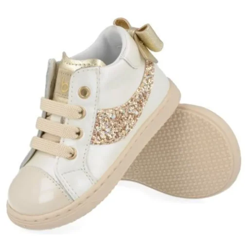 sneakers ecru