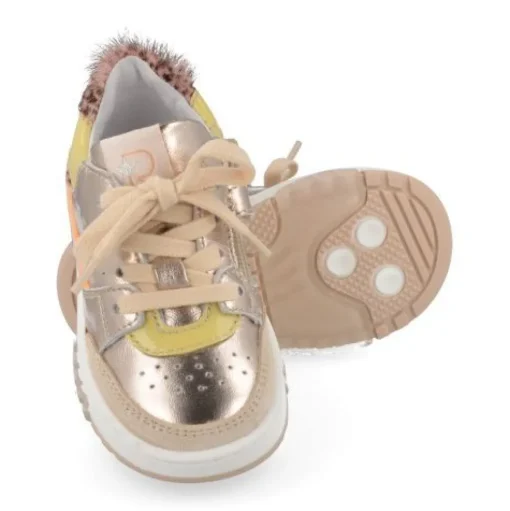 sneakers GOUD