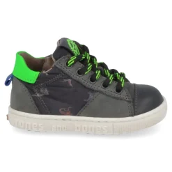 sneakers grijs