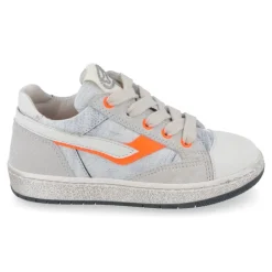 sneakers jeans bl