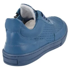 sneakers jeans bl