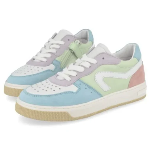 sneakers lichtblauw