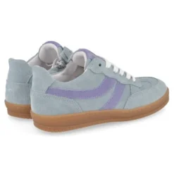 sneakers lichtblauw