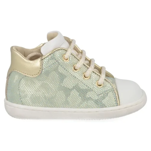 sneakers mint