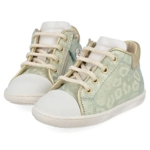 sneakers mint