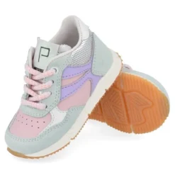 sneakers mint