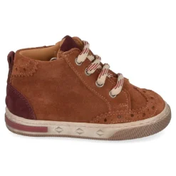 sneakers roest