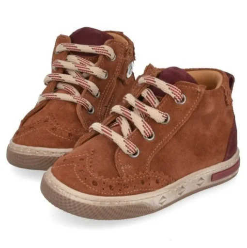 sneakers roest