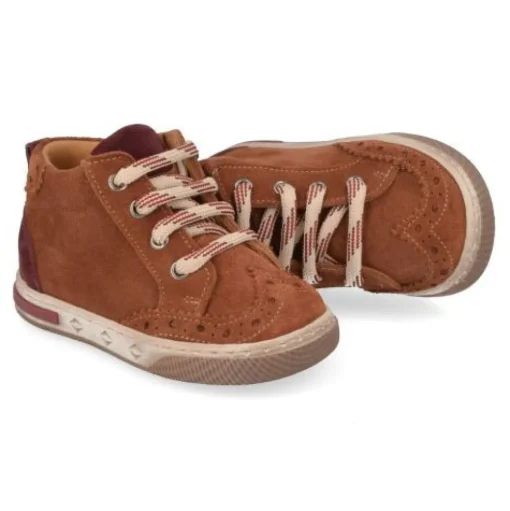 sneakers roest