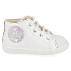 sneakers wit