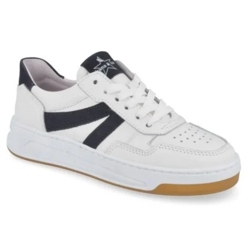 sneakers wit