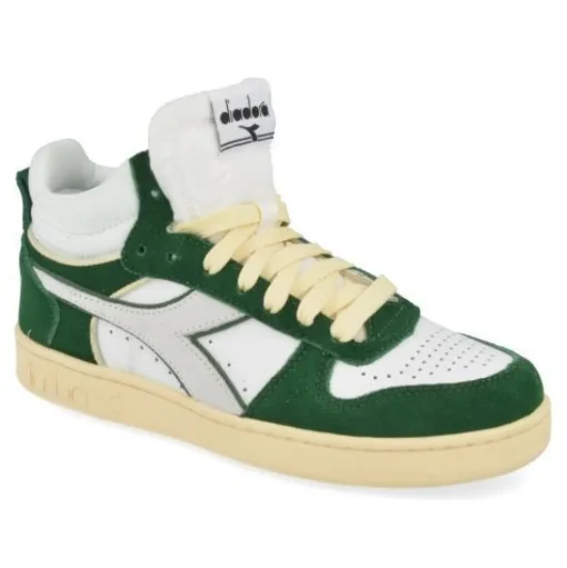 sneakers wit