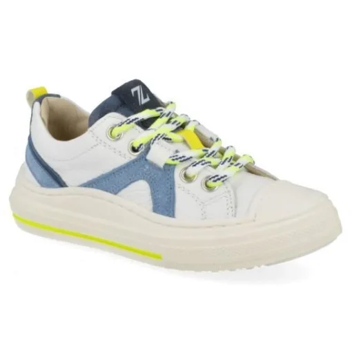 sneakers wit