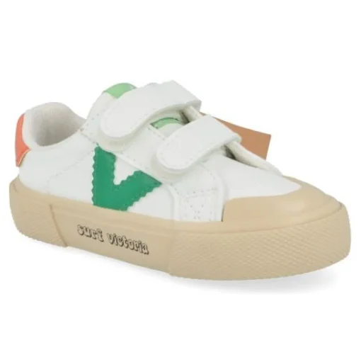 sneakers wit