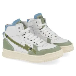 sneakers wit