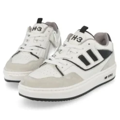 sneakers wit