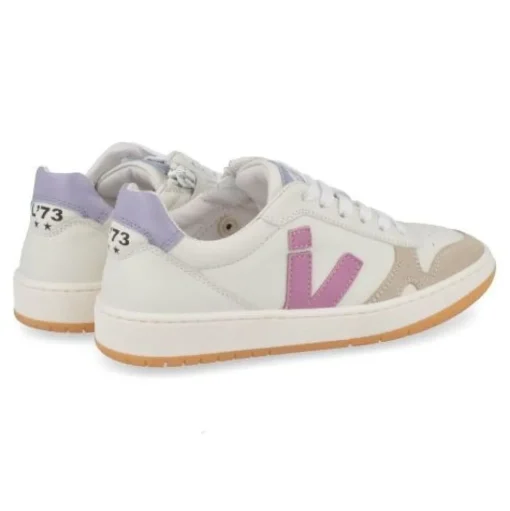 sneakers wit