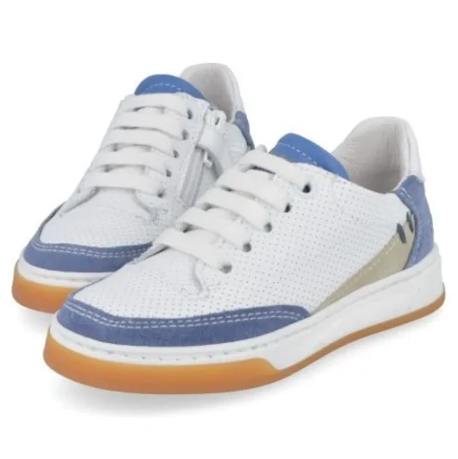 sneakers wit