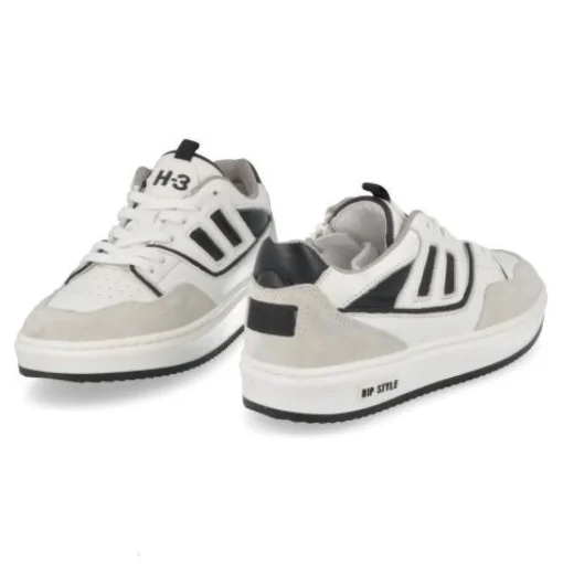 sneakers wit