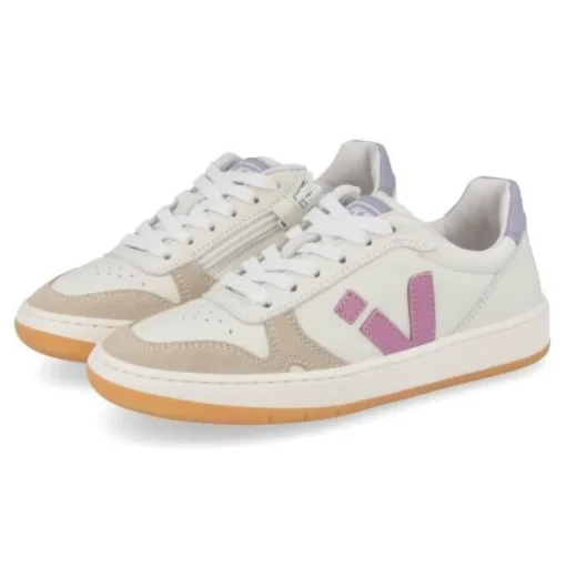 sneakers wit