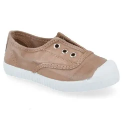 sport-en speelschoenen beige
