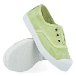 sport-en speelschoenen mint