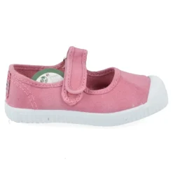 sport-en speelschoenen roze