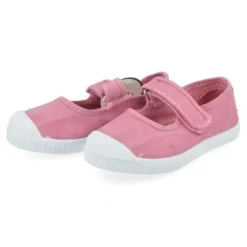 sport-en speelschoenen roze